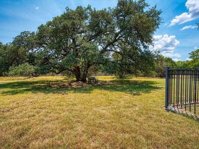 181 Highland Meadows, Bandera, TX 78003