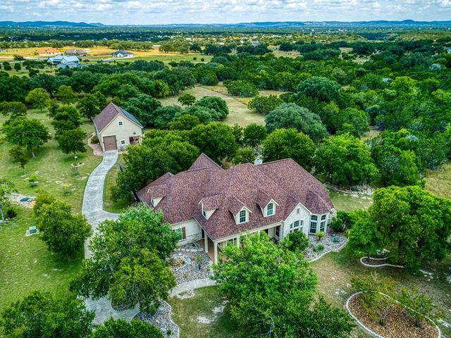 181 Highland Meadows, Bandera, TX 78003