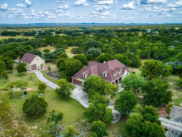 181 Highland Meadows, Bandera, TX 78003