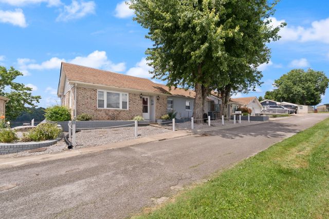 27 Waterworks Drive, Somerset, KY 42503