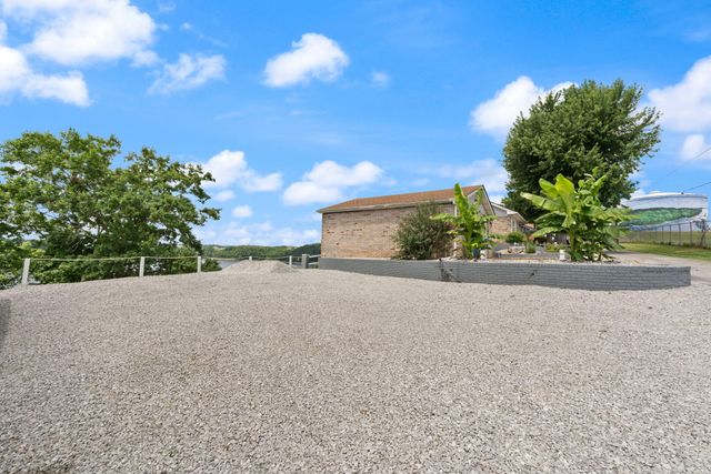 27 Waterworks Drive, Somerset, KY 42503