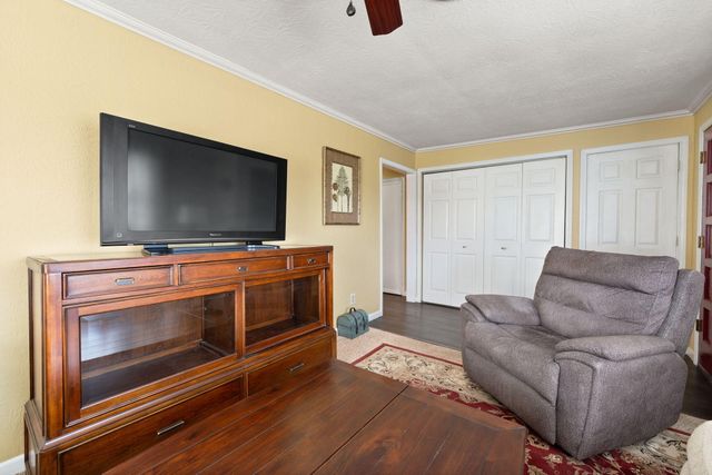 27 Waterworks Drive, Somerset, KY 42503