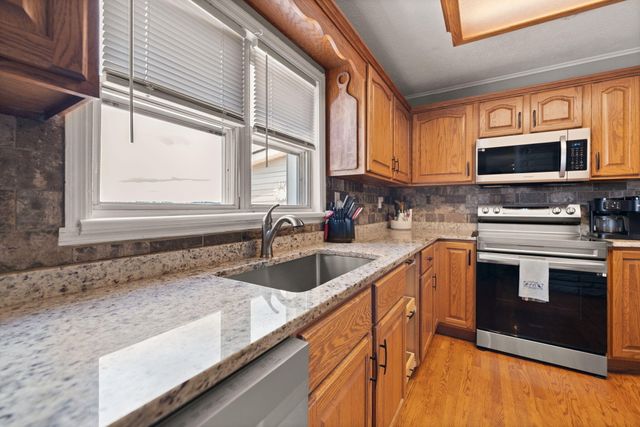 27 Waterworks Drive, Somerset, KY 42503