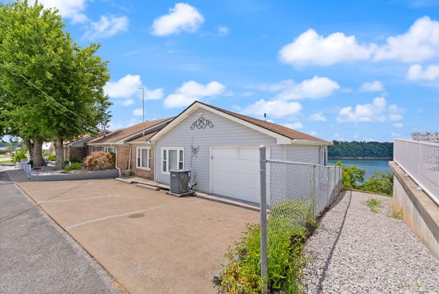 27 Waterworks Drive, Somerset, KY 42503