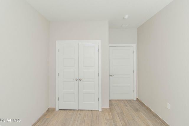 14989 Eddie Mullens Court B, El Paso, TX 79938