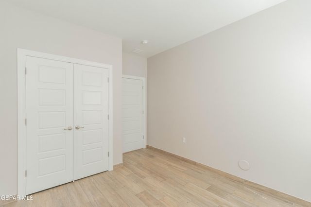 14989 Eddie Mullens Court B, El Paso, TX 79938