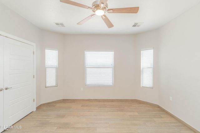 14989 Eddie Mullens Court B, El Paso, TX 79938