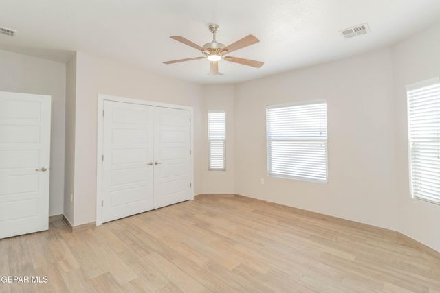 14989 Eddie Mullens Court B, El Paso, TX 79938