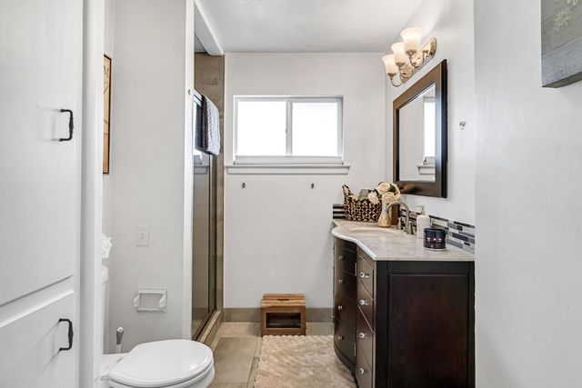 172 W Scott Avenue, Fresno, CA 93704