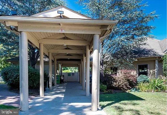 111 BLUEBELL DR, Jackson, NJ 08527