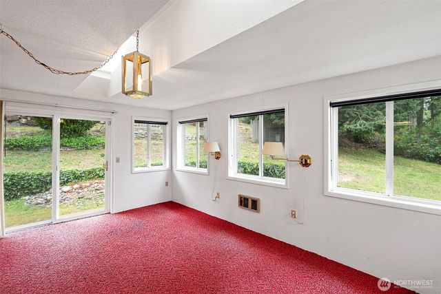 4404 68th Street Ct NW, Gig Harbor, WA 98335