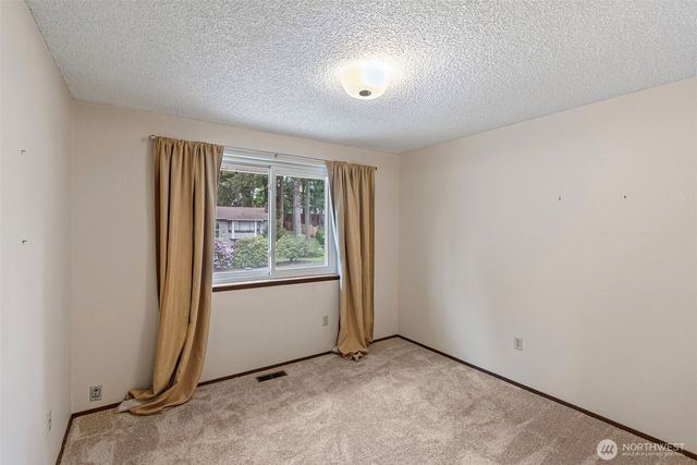 4404 68th Street Ct NW, Gig Harbor, WA 98335