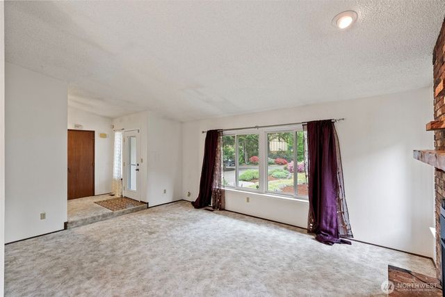 4404 68th Street Ct NW, Gig Harbor, WA 98335