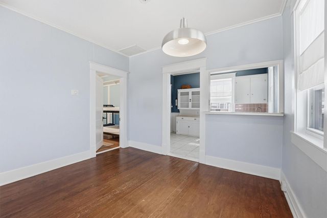 2115 26th Street, Galveston, TX 77550