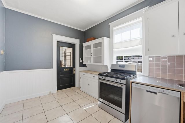 2115 26th Street, Galveston, TX 77550