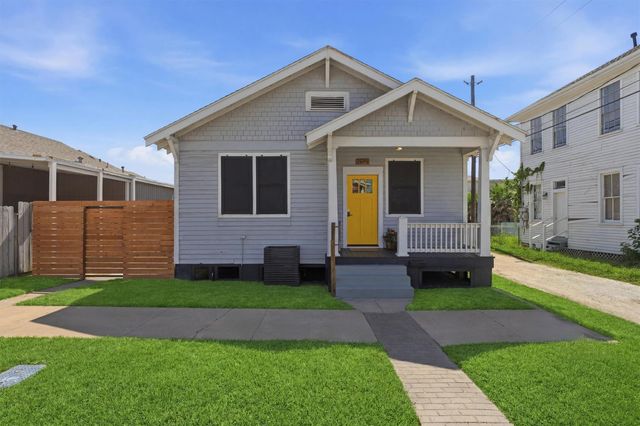 2115 26th Street, Galveston, TX 77550