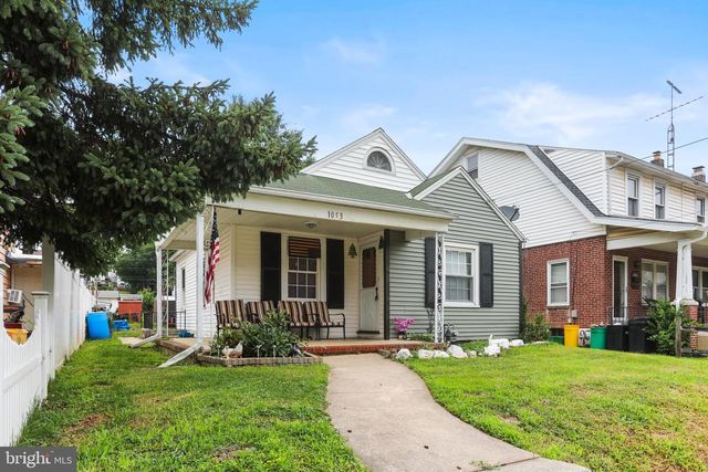 1053 E KING ST, York, PA 17403