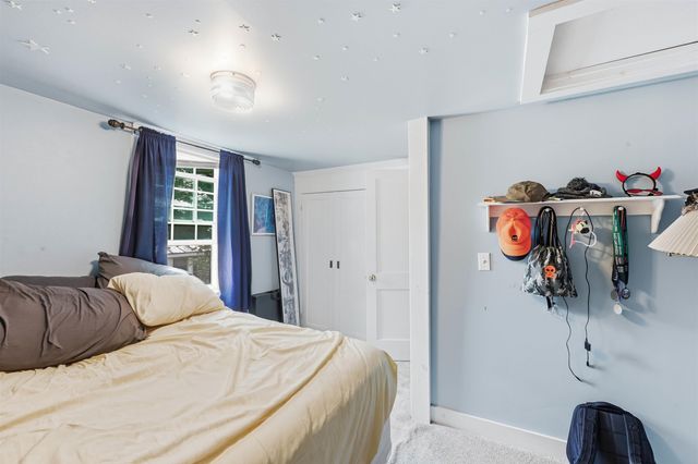 194 Malletts Bay Avenue, Winooski, VT 05404