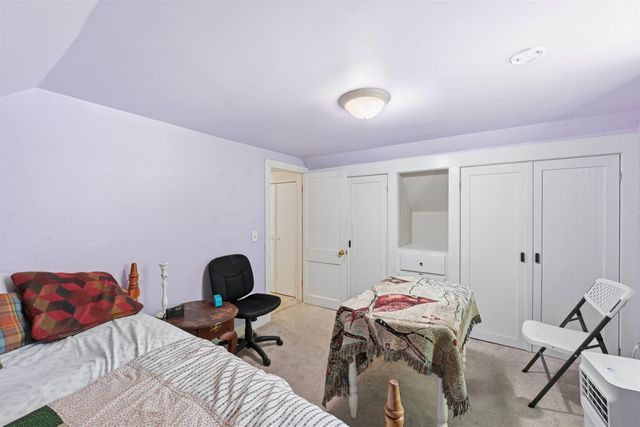 194 Malletts Bay Avenue, Winooski, VT 05404