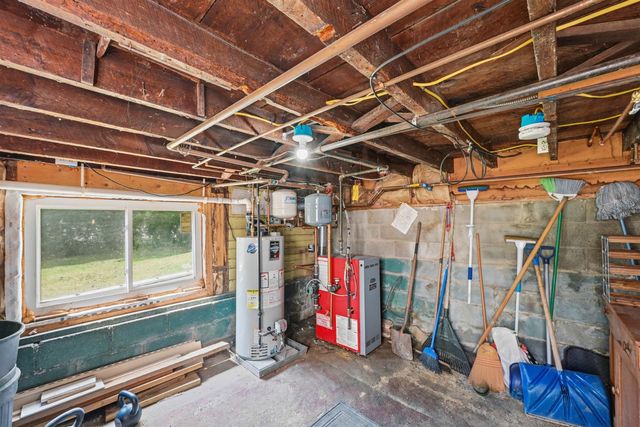 194 Malletts Bay Avenue, Winooski, VT 05404