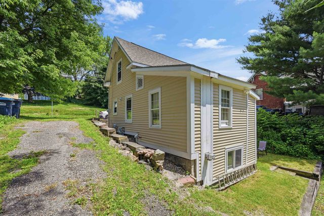 194 Malletts Bay Avenue, Winooski, VT 05404