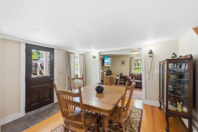 194 Malletts Bay Avenue, Winooski, VT 05404
