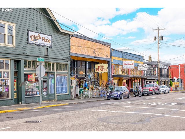 1408 PRINCETON Ave, Silverton, OR 97381