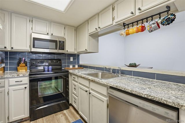 8378 S Upham Way A305, Littleton, CO 80128