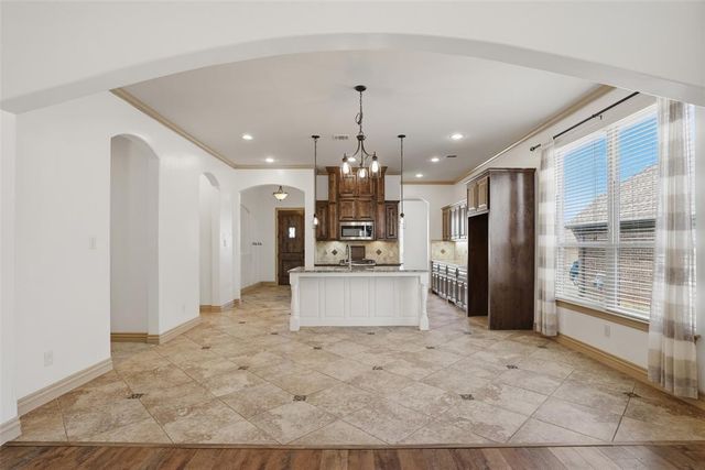 8104 NW 159th Street, Edmond, OK 73013
