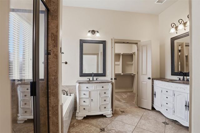 8104 NW 159th Street, Edmond, OK 73013