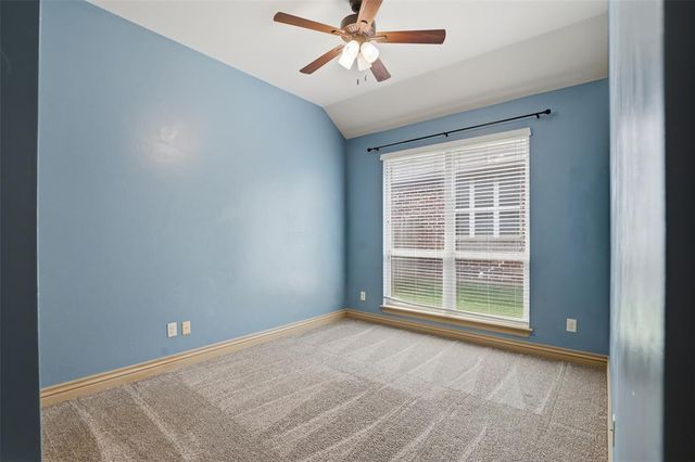 8104 NW 159th Street, Edmond, OK 73013