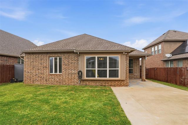 8104 NW 159th Street, Edmond, OK 73013