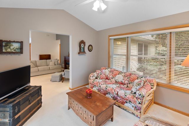 546 Bonita Circle, Delano, MN 55328