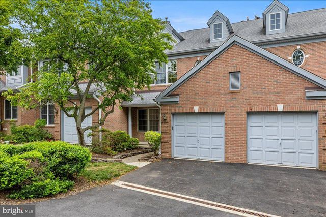 105 SAINT CLAIR CT, Princeton, NJ 08540