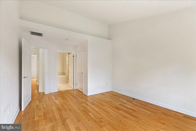 105 SAINT CLAIR CT, Princeton, NJ 08540