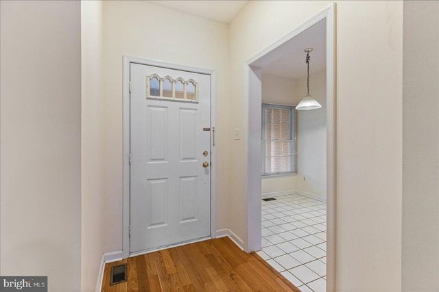 105 SAINT CLAIR CT, Princeton, NJ 08540