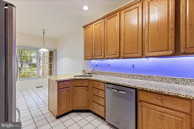 105 SAINT CLAIR CT, Princeton, NJ 08540