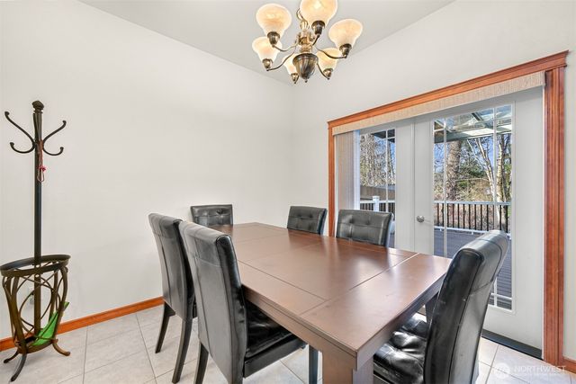 1552 Fruitland Dr, Bellingham, WA 98226