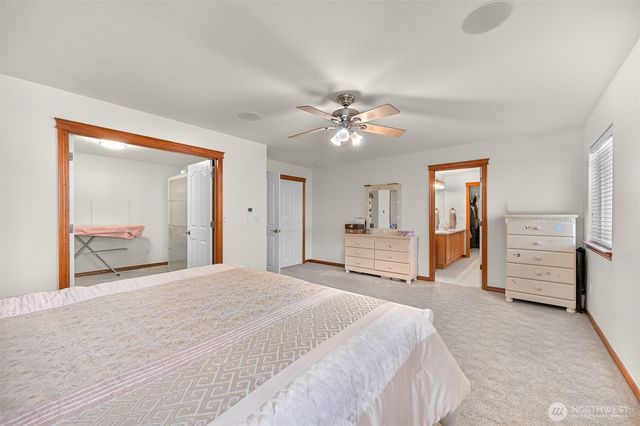 1552 Fruitland Dr, Bellingham, WA 98226