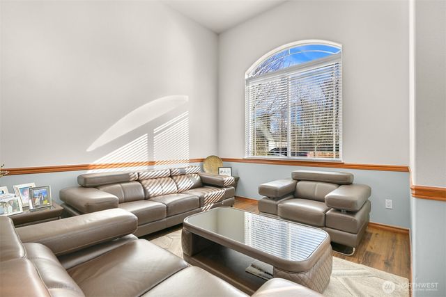 1552 Fruitland Dr, Bellingham, WA 98226