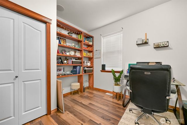 1552 Fruitland Dr, Bellingham, WA 98226