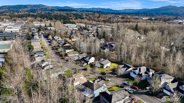 1552 Fruitland Dr, Bellingham, WA 98226