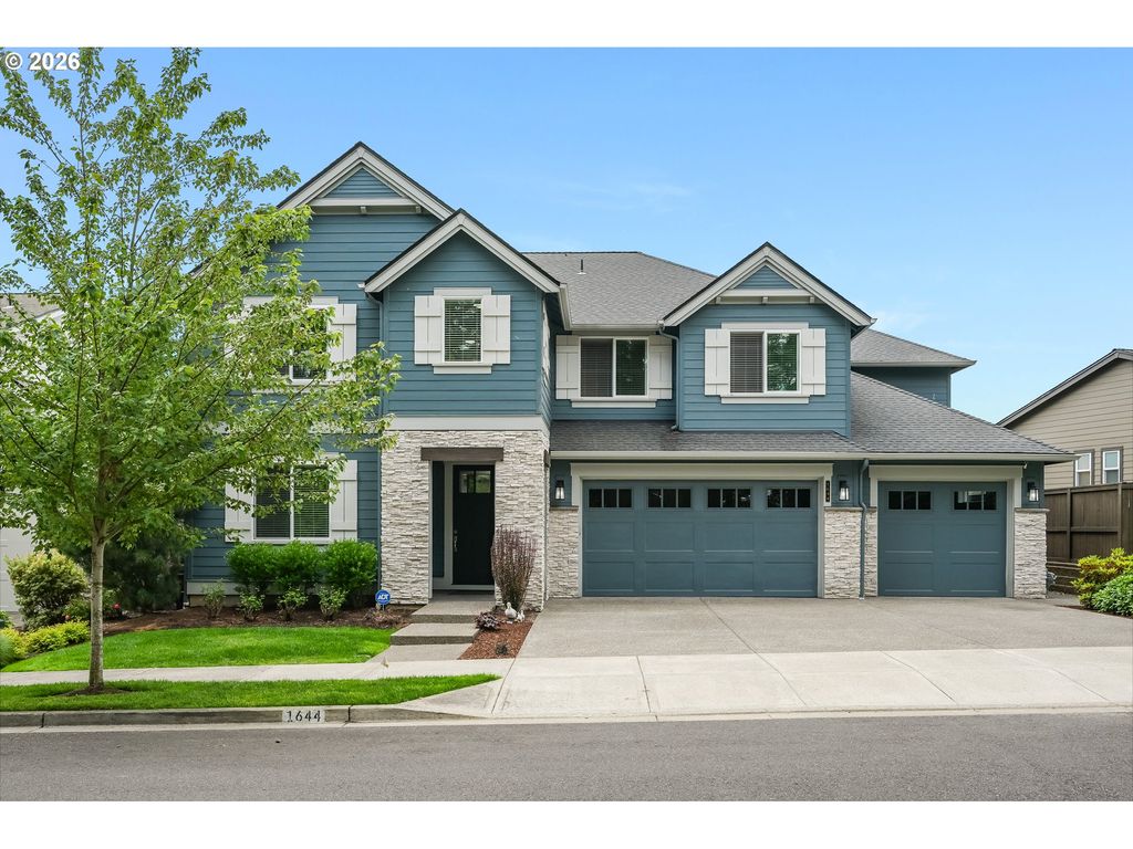 1644 Nw ROLLING HILLS Dr, Camas, WA 98607