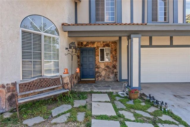 29445 Poppy Meadow, Canyon Country, CA 91387