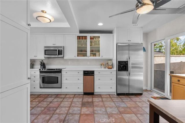 29445 Poppy Meadow, Canyon Country, CA 91387
