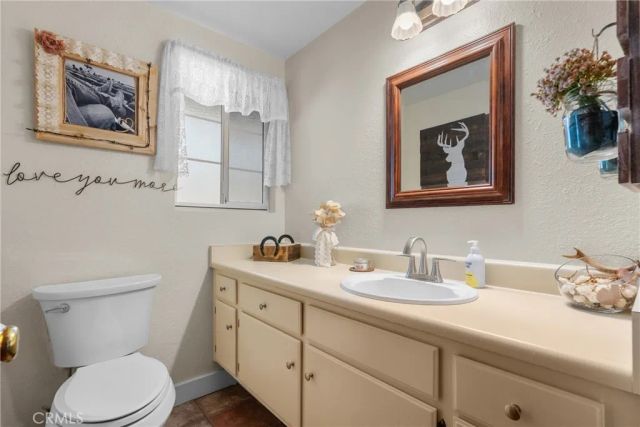 29445 Poppy Meadow, Canyon Country, CA 91387