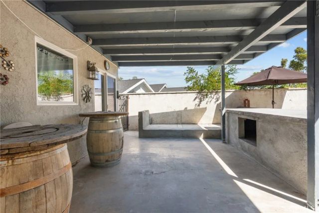 29445 Poppy Meadow, Canyon Country, CA 91387