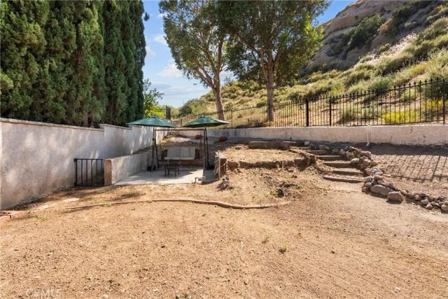 29445 Poppy Meadow, Canyon Country, CA 91387