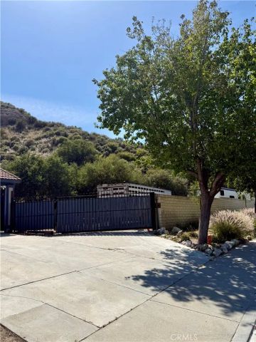 29445 Poppy Meadow, Canyon Country, CA 91387