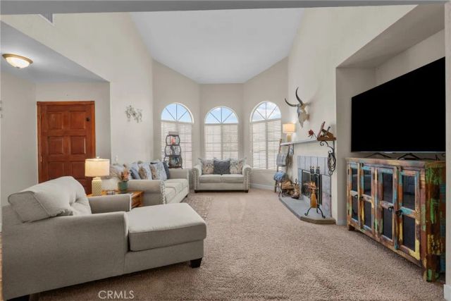 29445 Poppy Meadow, Canyon Country, CA 91387